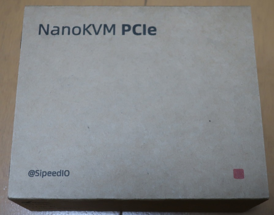 NanoKVM PCIe パッケージ箱